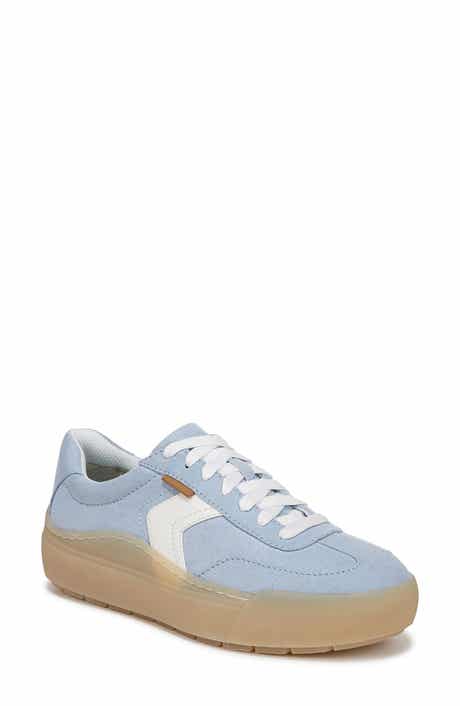 Time Off Win Low Top Sneaker