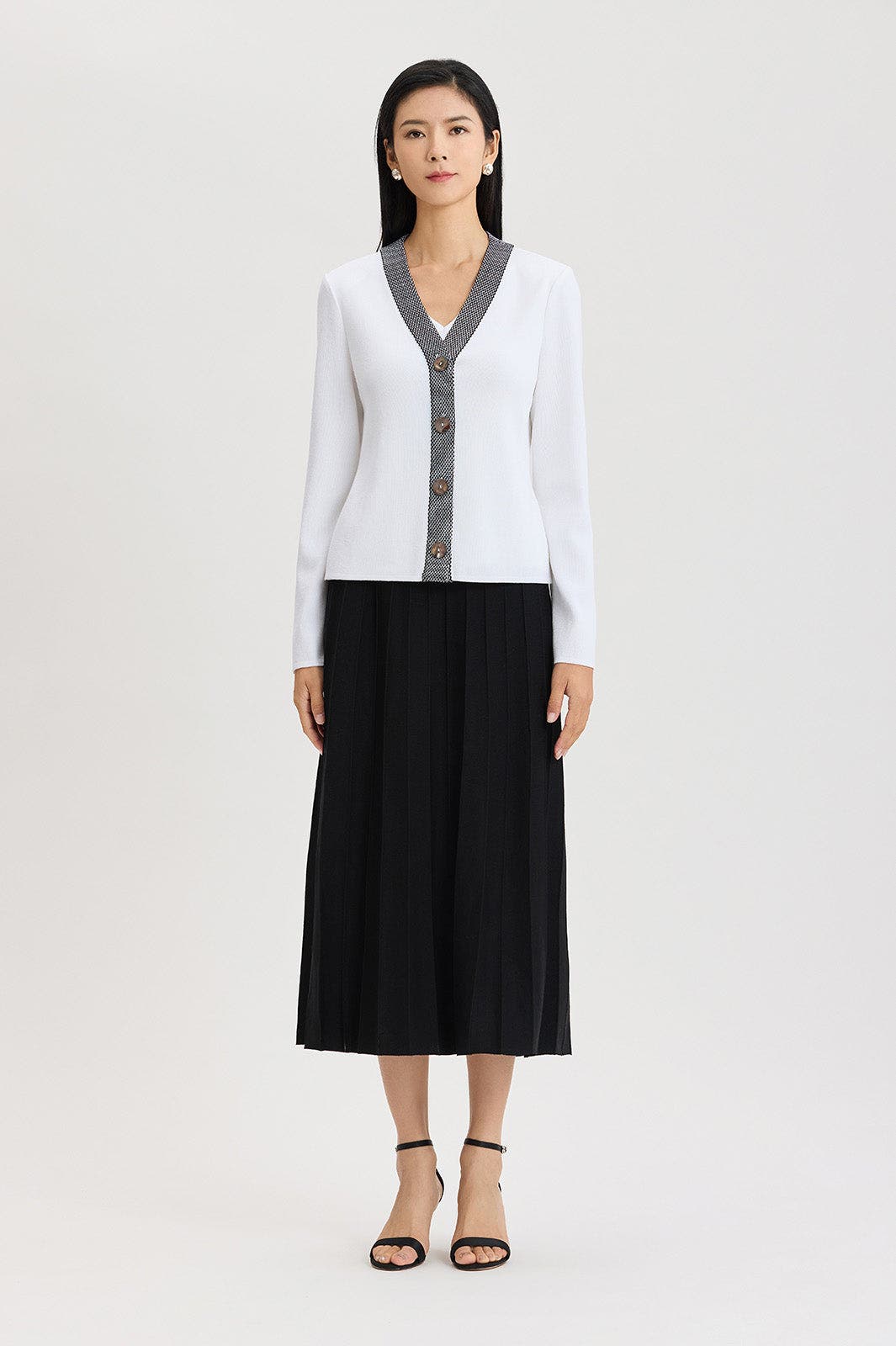 selected White/Black