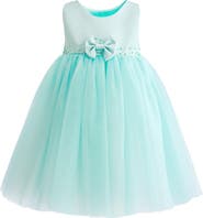 Tulleen Lace Petal Gown