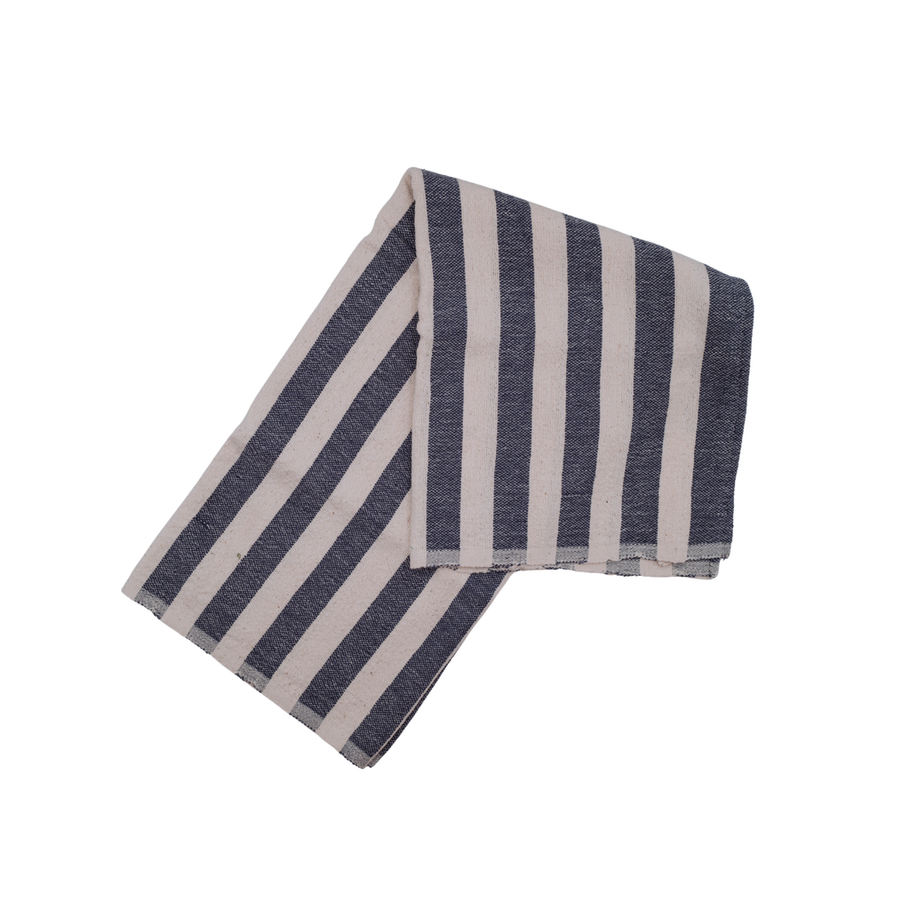 Kd Weave Stripe Towel In Blue