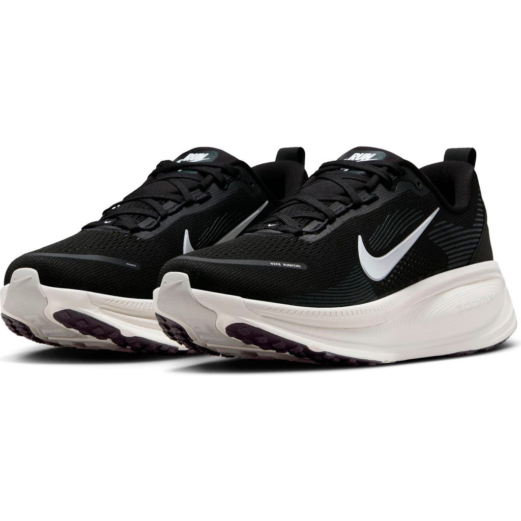 Nike Vomero 18 Running Shoe In Multi