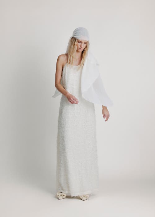 Alas Juliet Cap Veil In Neutral