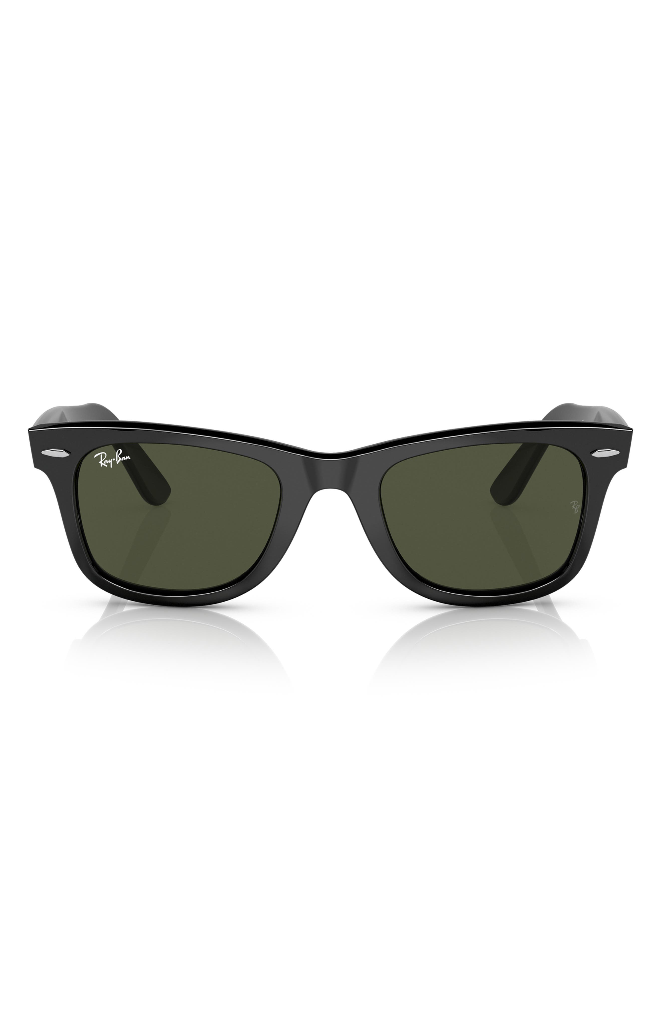 selected BLACK / GREEN SMOKE