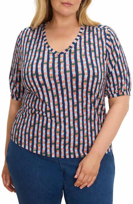 Elbow Sleeve V-Neck T-Shirt