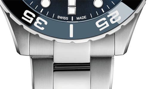 Mido Ocean Star 600 Chronometer Bracelet Watch, 43mm
