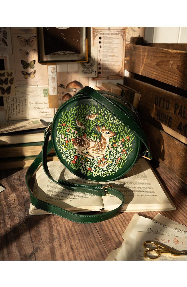 Fable England Fable Chloe Fawn Circle Bag, Alternate, color, Green