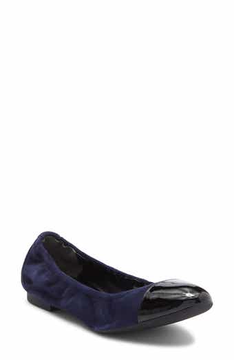 Stuart Weitzman Gabby Ballet Flat