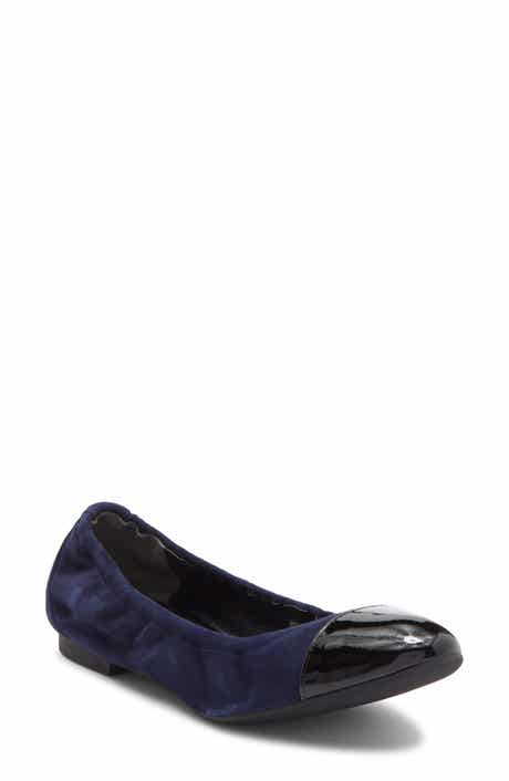 Stuart Weitzman Gabby Ballet Flat