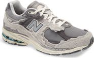 New Balance 2002R Sneaker