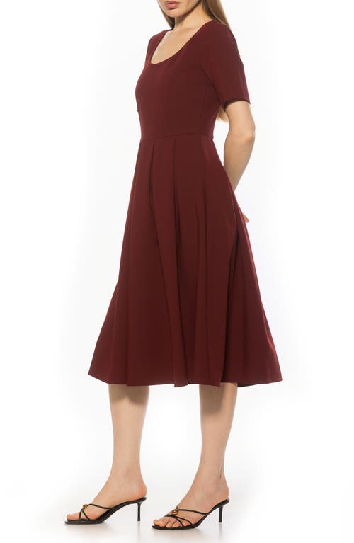 Alexia Admor Imani Pleated Short Sleeve Dress In Burgundy