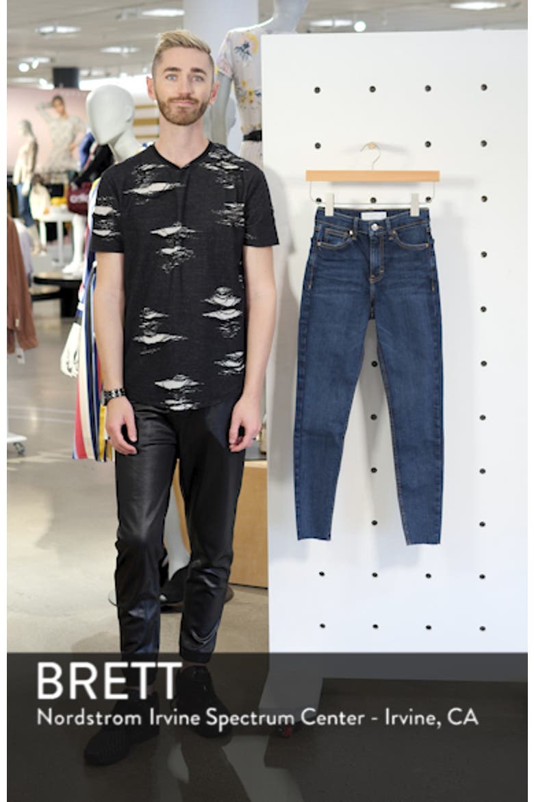 Jamie High Waist Jeans video