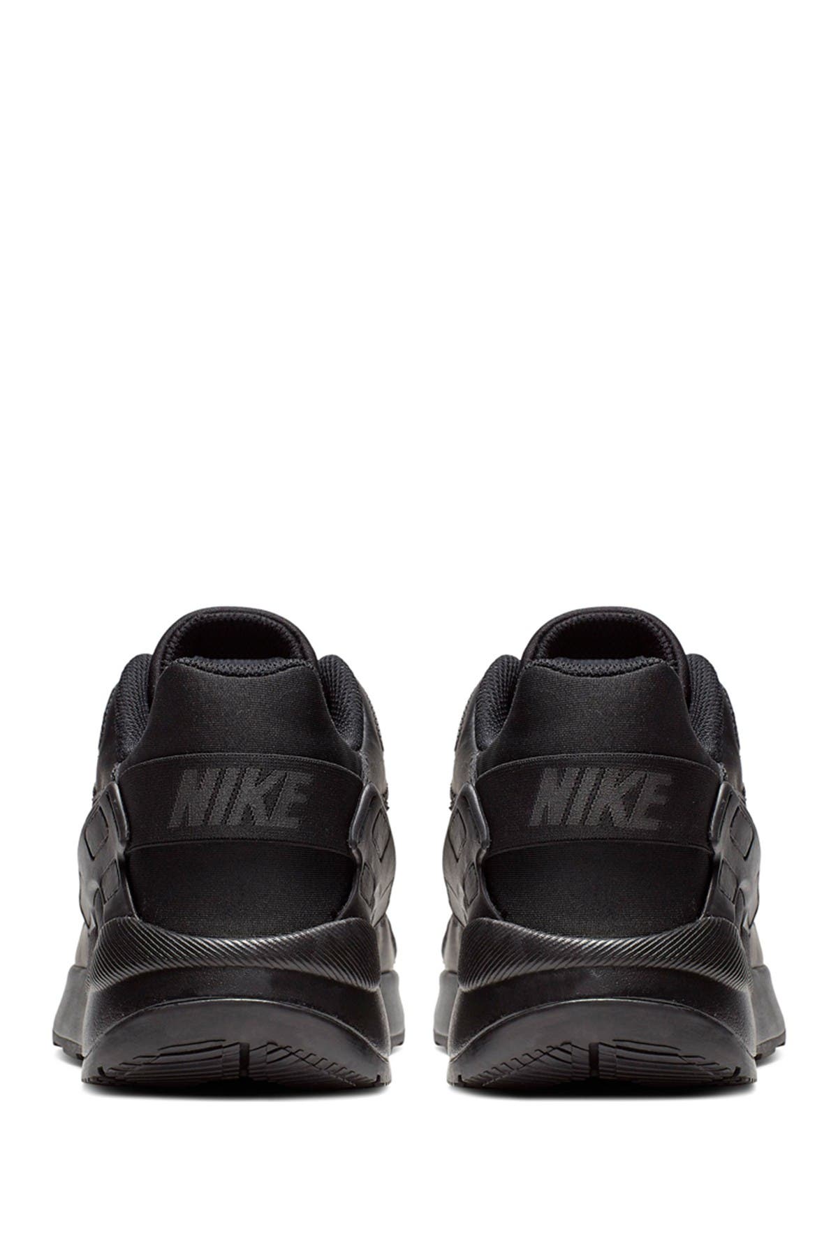 Nike LD Victory Sneaker, Alternate, color, 