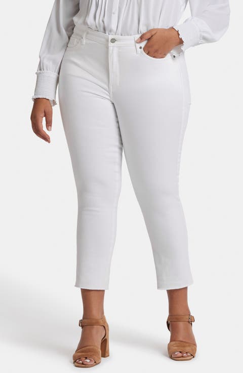 Sheri Fray Hem Crop Jeans (Plus)