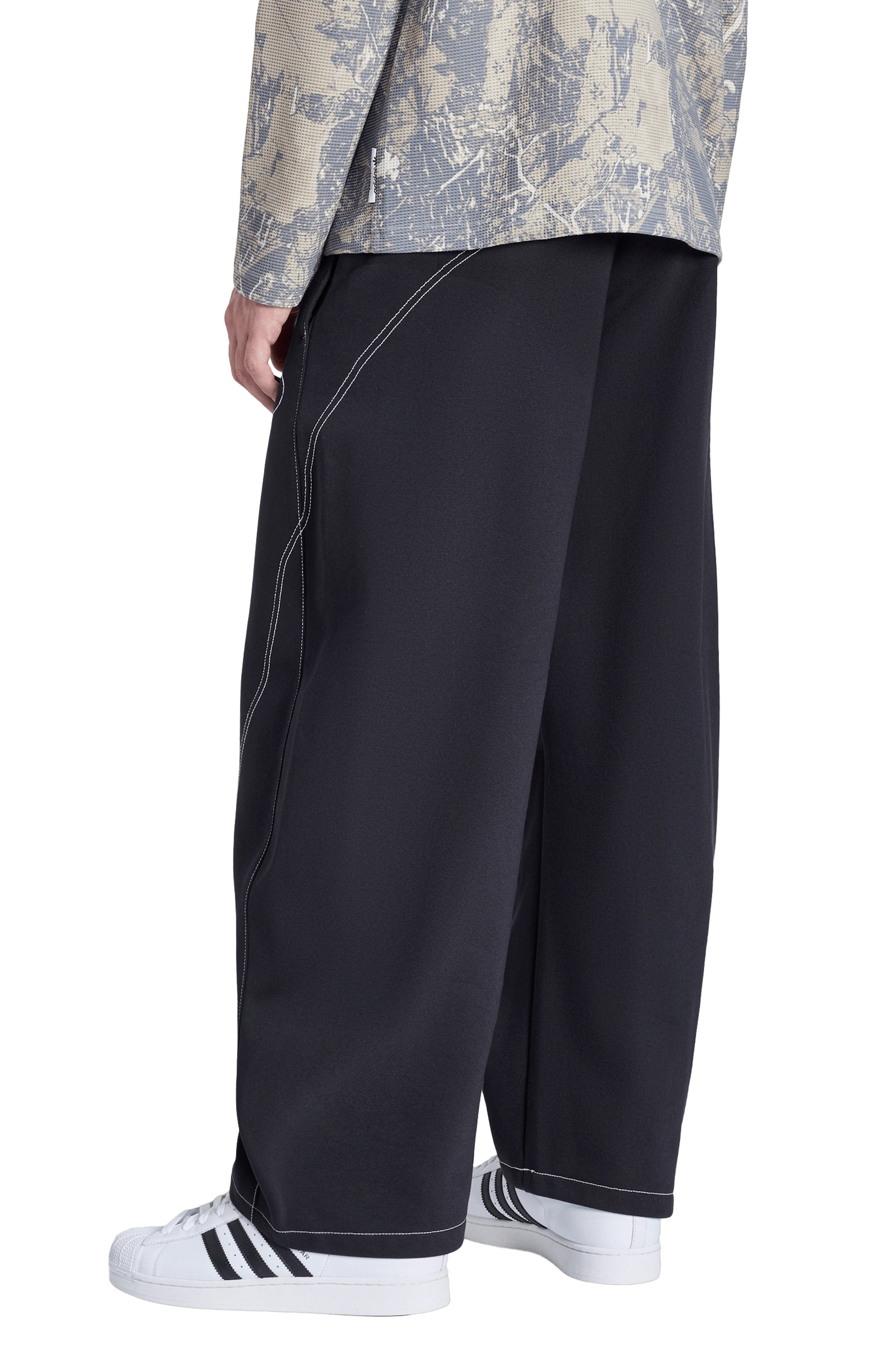 Shoemaker Graphic Fleece Pants - image 2