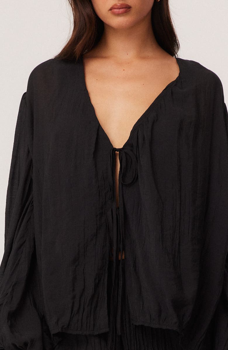SNDYS Brandi Oversize Crinkle Tie Front Top, Alternate, color, Black