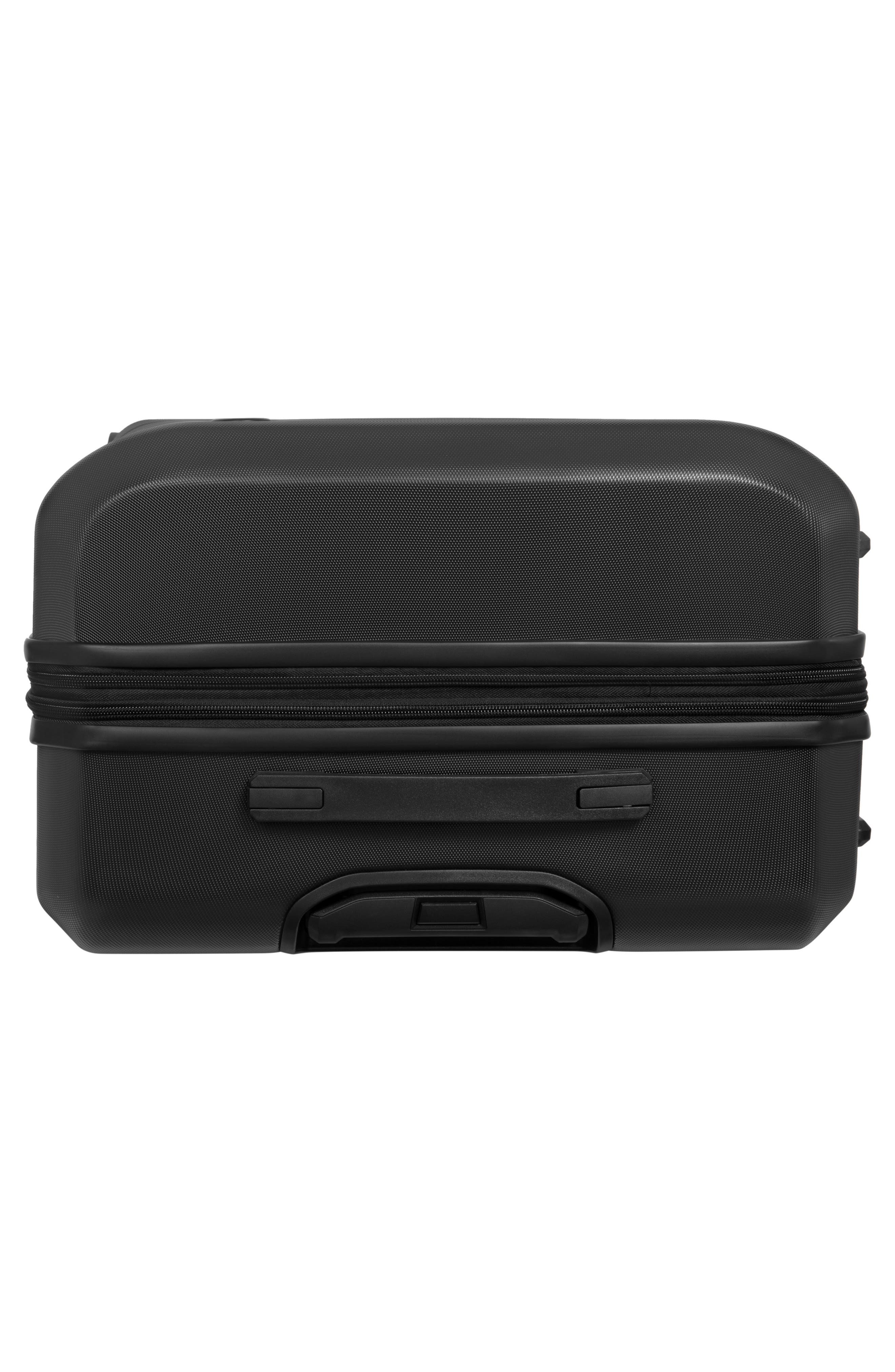 IT LUGGAGE Submission 21-Inch Carry-On Spinner Luggage, Alternate, color, Black