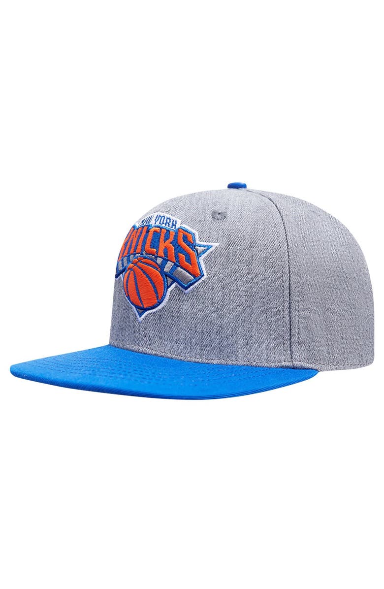 PRO STANDARD Men's Pro Standard Gray/Blue New York Knicks Classic Logo Two-Tone Snapback Hat, Alternate, color, 