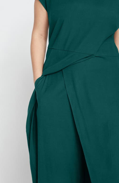 Universal Standard Elvo Crop Pants In Scarab
