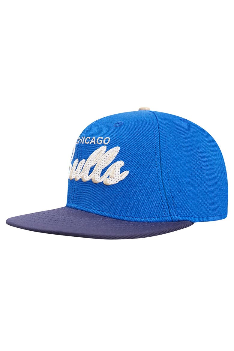 Men's Pro Standard Blue/Navy Chicago Bulls Legacy Snapback Hat, Alternate, color, Blue