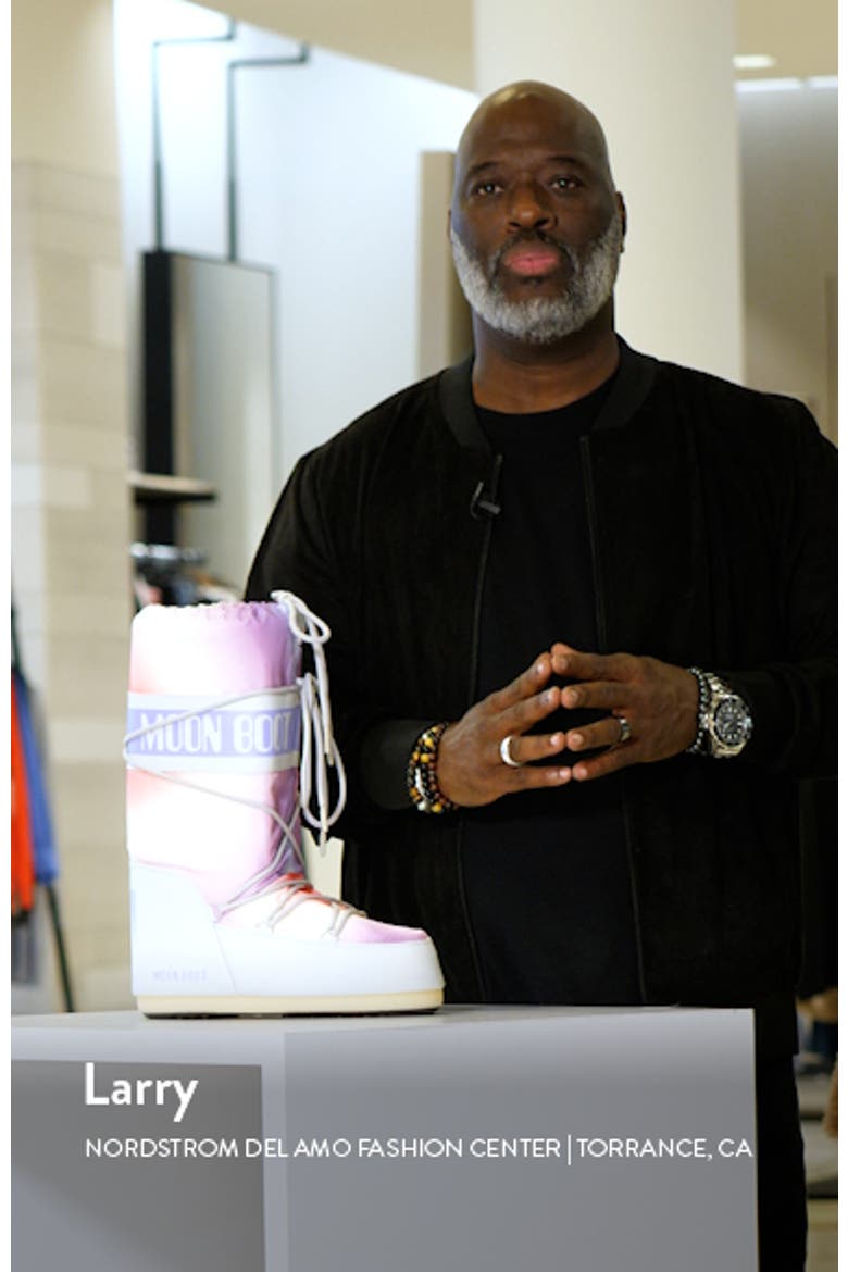 Tie Dye Icon Water Resistant Moon Boot® video