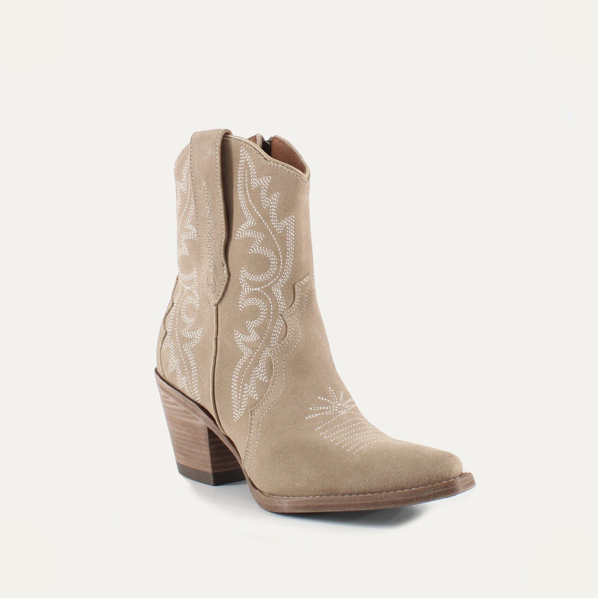 Buck & Brana Brooke Leather Boots, Alternate, color, Beige