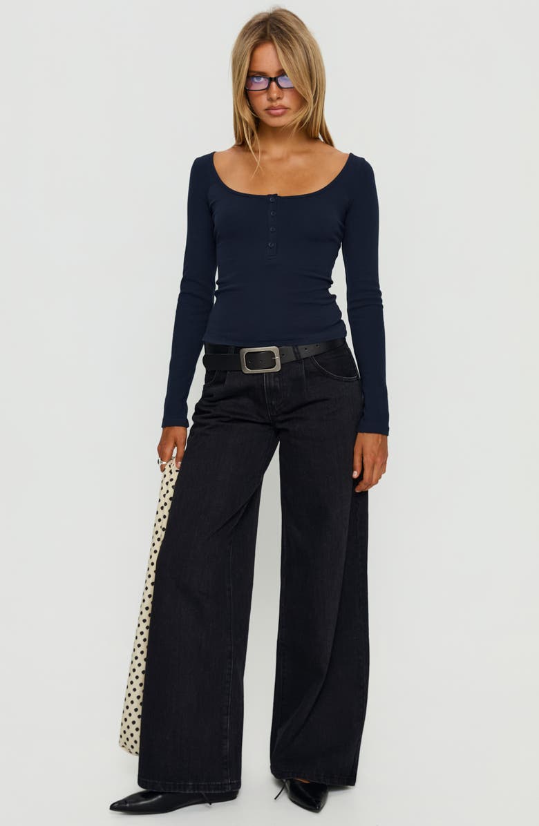 Princess Polly Supercut Low Rise Pleated Wide Leg Jeans, Alternate, color, 