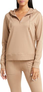 TravisMathew Horizon Line Quarter Zip Hoodie