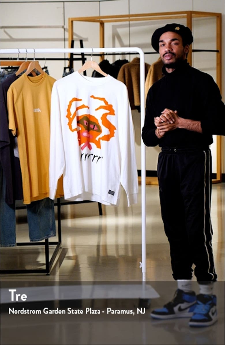 Long Sleeve Box Graphic T-Shirt, sales video thumbnail