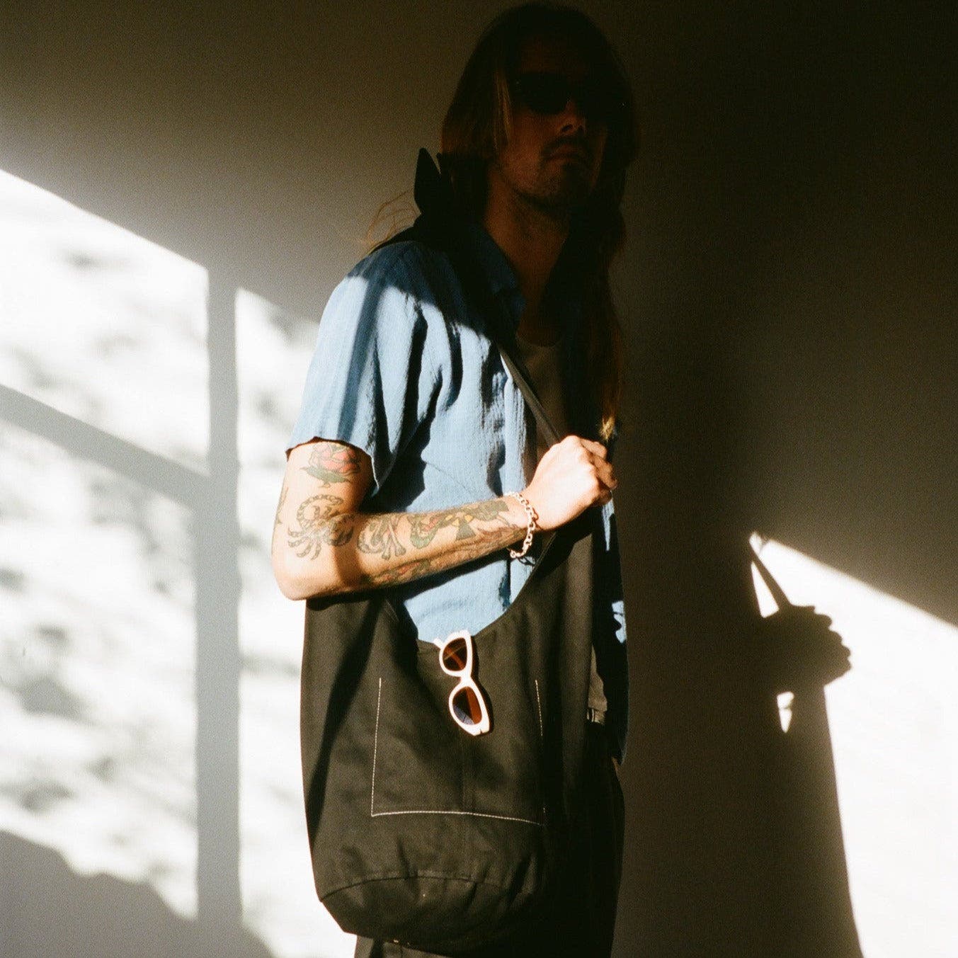 Runaway Bag, Alternate, color, Selvedge Black