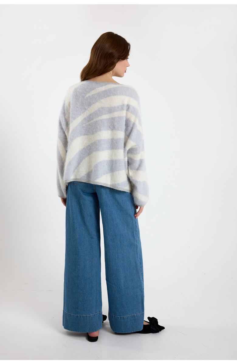 Brodie Pure Cashmere Brushed Crew Neck 100% Cashmere Sweater, Alternate, color, Jasmine White