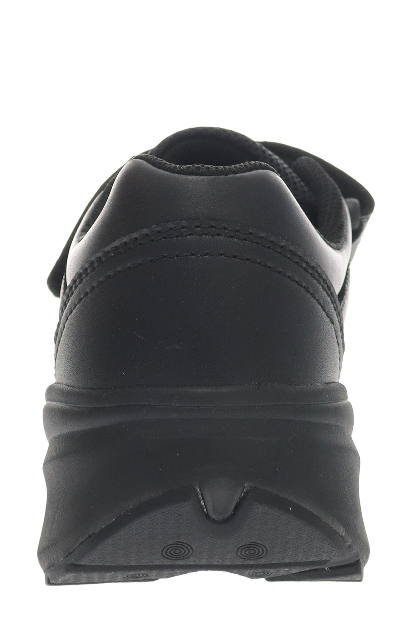 Propét Ultima Sneaker, Alternate, color, Black