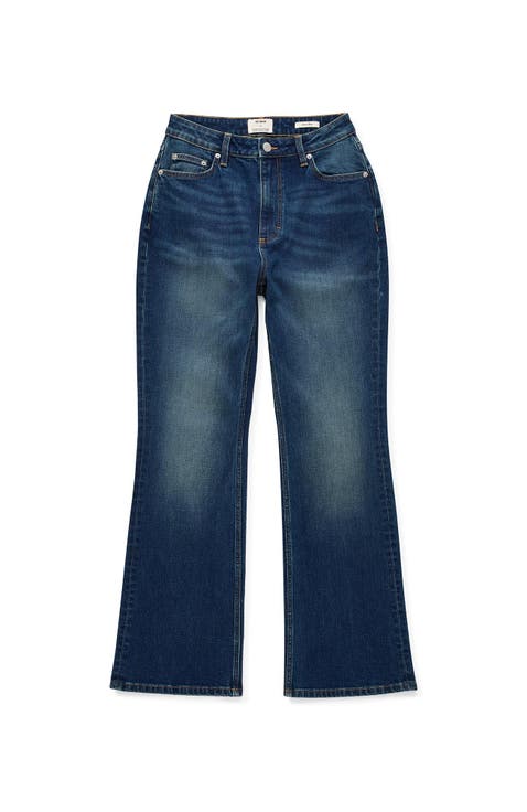 Women's Curvy Flare Jean