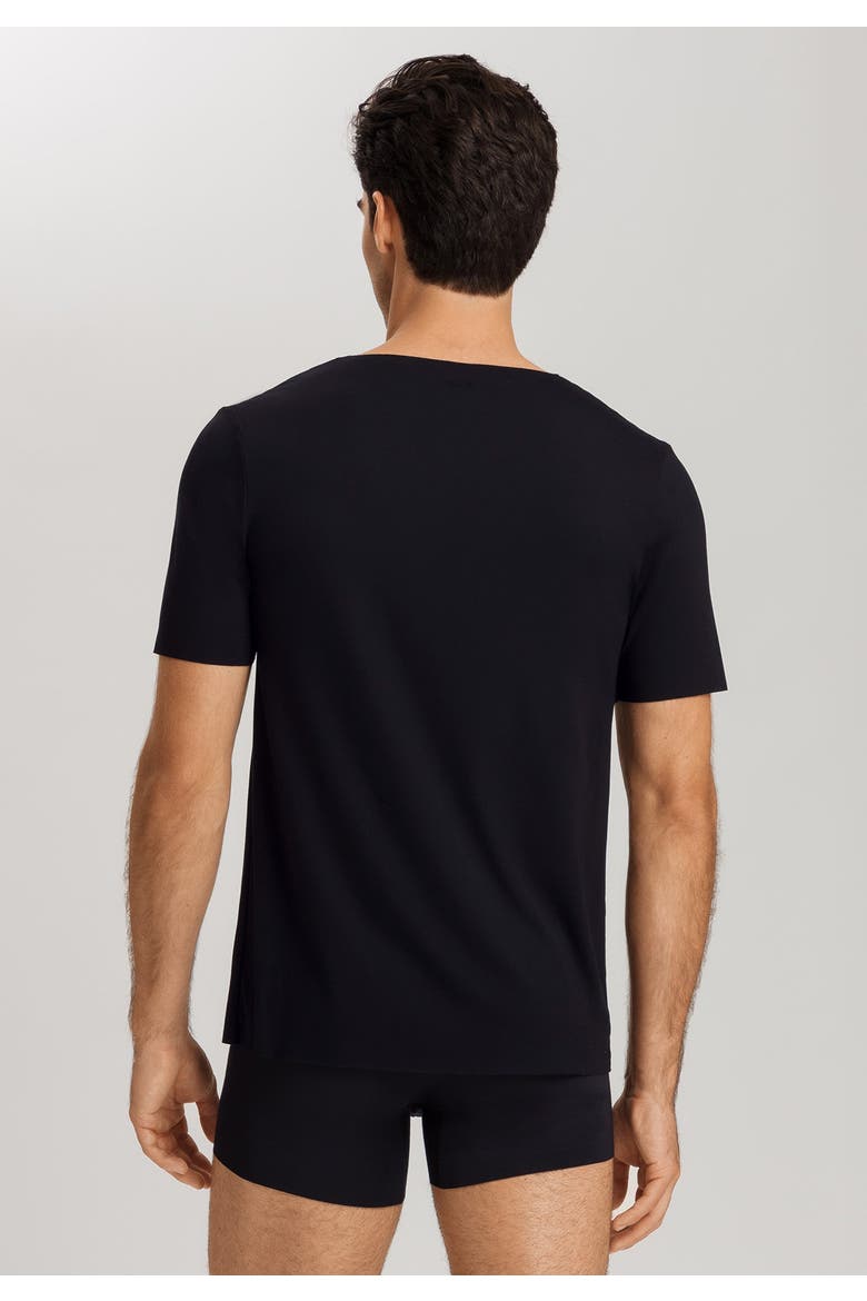 Clean Cut Seamless V-Neck T-Shirt, Alternate, color, Black