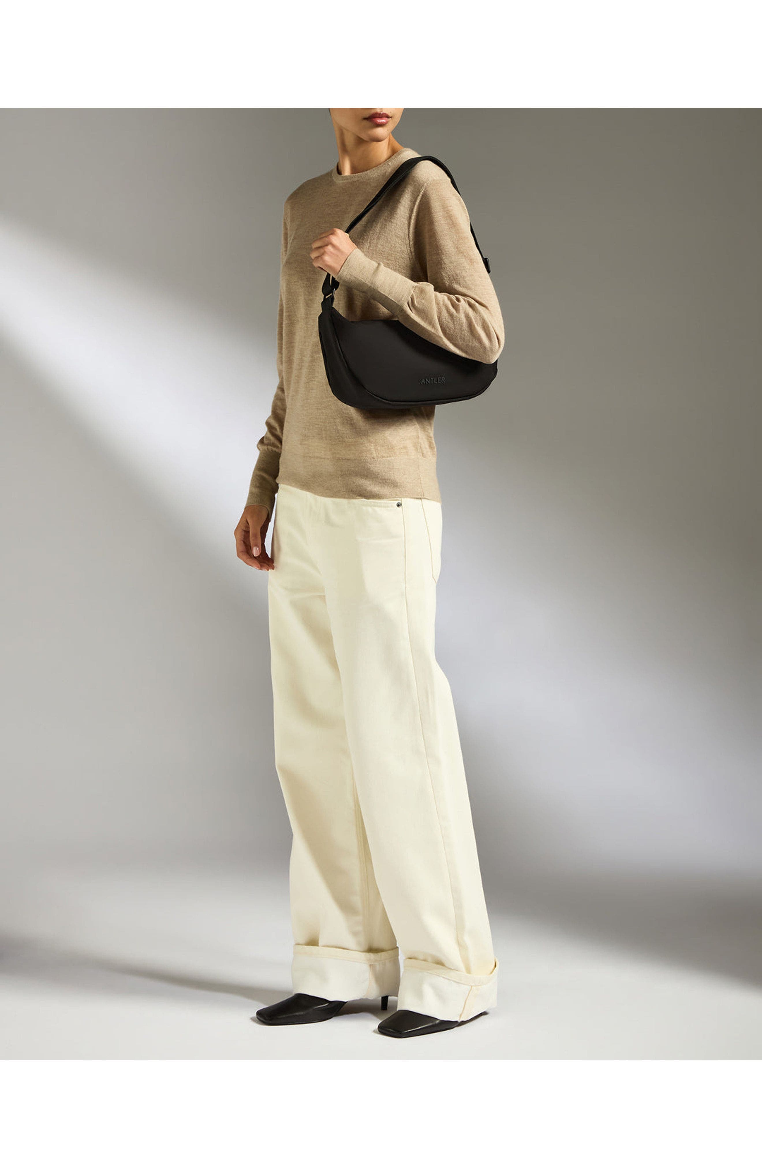 ANTLER Icon Slingbag, Alternate, color, Black