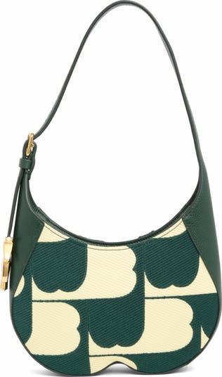 【Burberry】SMALL CHESS チェスショルダーバッグ Burberry Small Chess Shoulder Bag | Black | FARFETCH