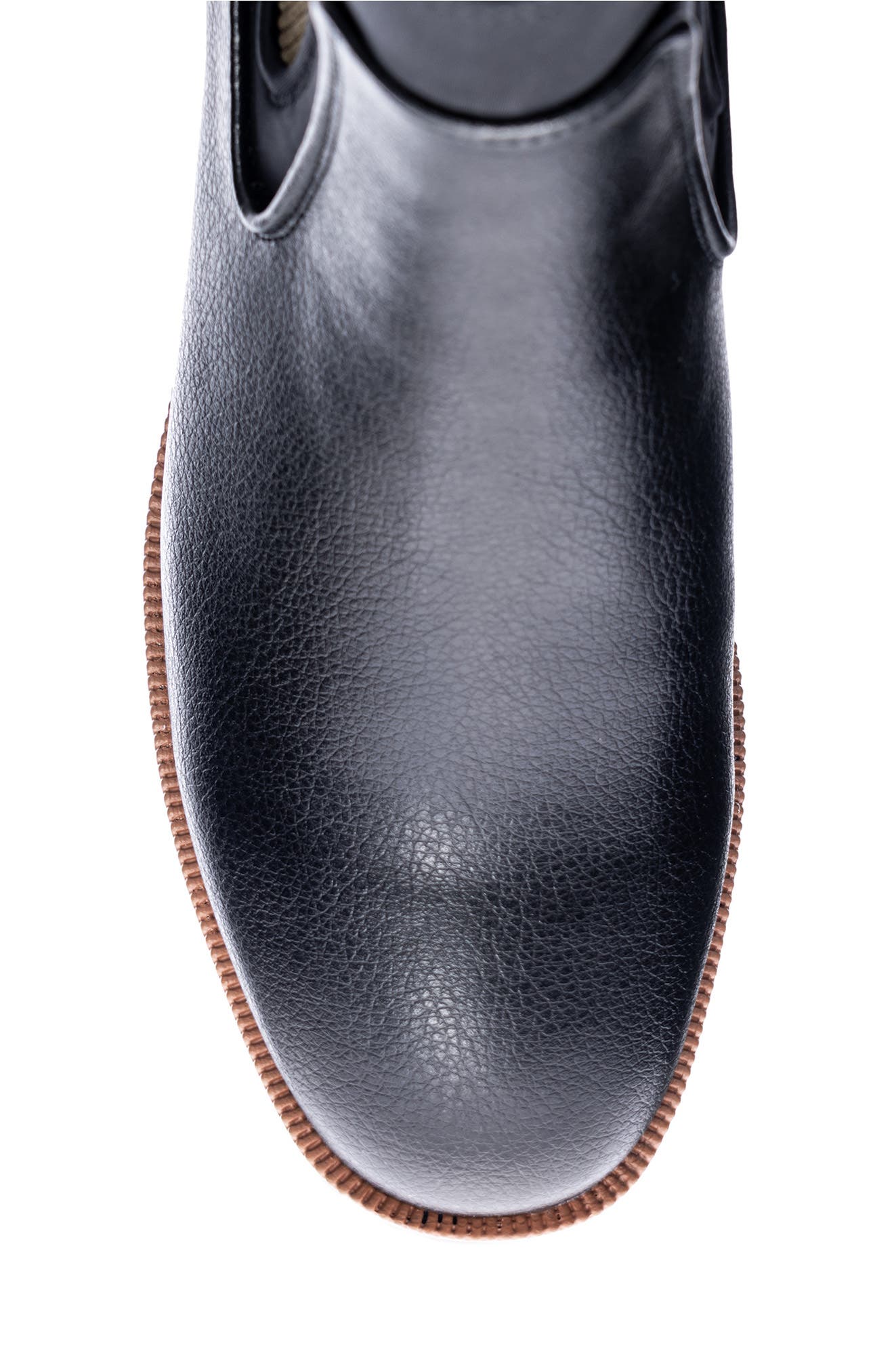 Chinese Laundry Good Day Chelsea Boot, Alternate, color, 