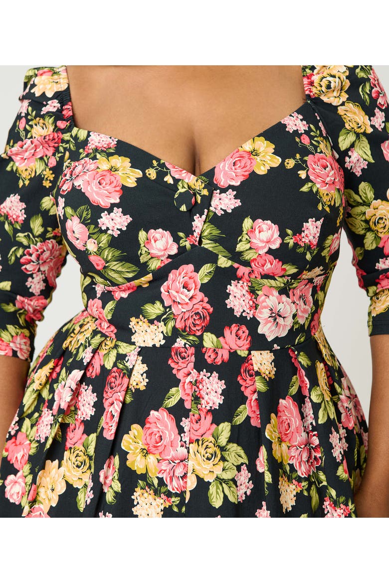Plus Size Woven Sweetheart Neckline Lamar Swing Dress, Alternate, color, Black Floral Print