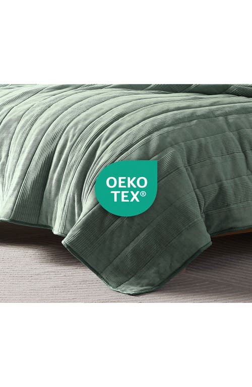 Martex Expression Teton Quilt Set In Green