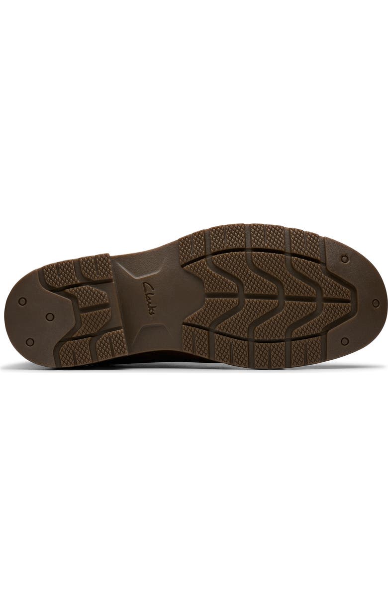 Clarks<sup>®</sup> Morris Peak Chukka Boot, Alternate, color,