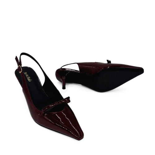 Amie Rafa Georgia Pointy Toe Bow Heels In Burgundy