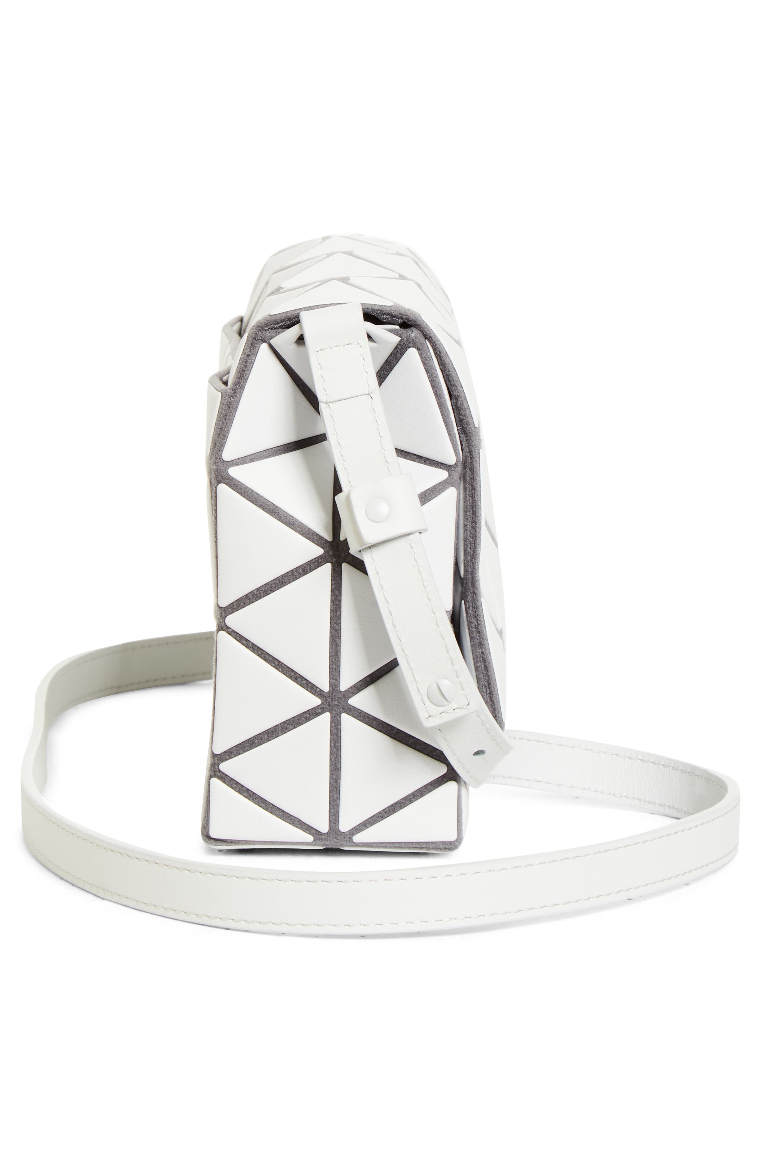 Bao Bao Issey Miyake Fossette Flap Crossbody Bag, Alternate, color, Light Gray