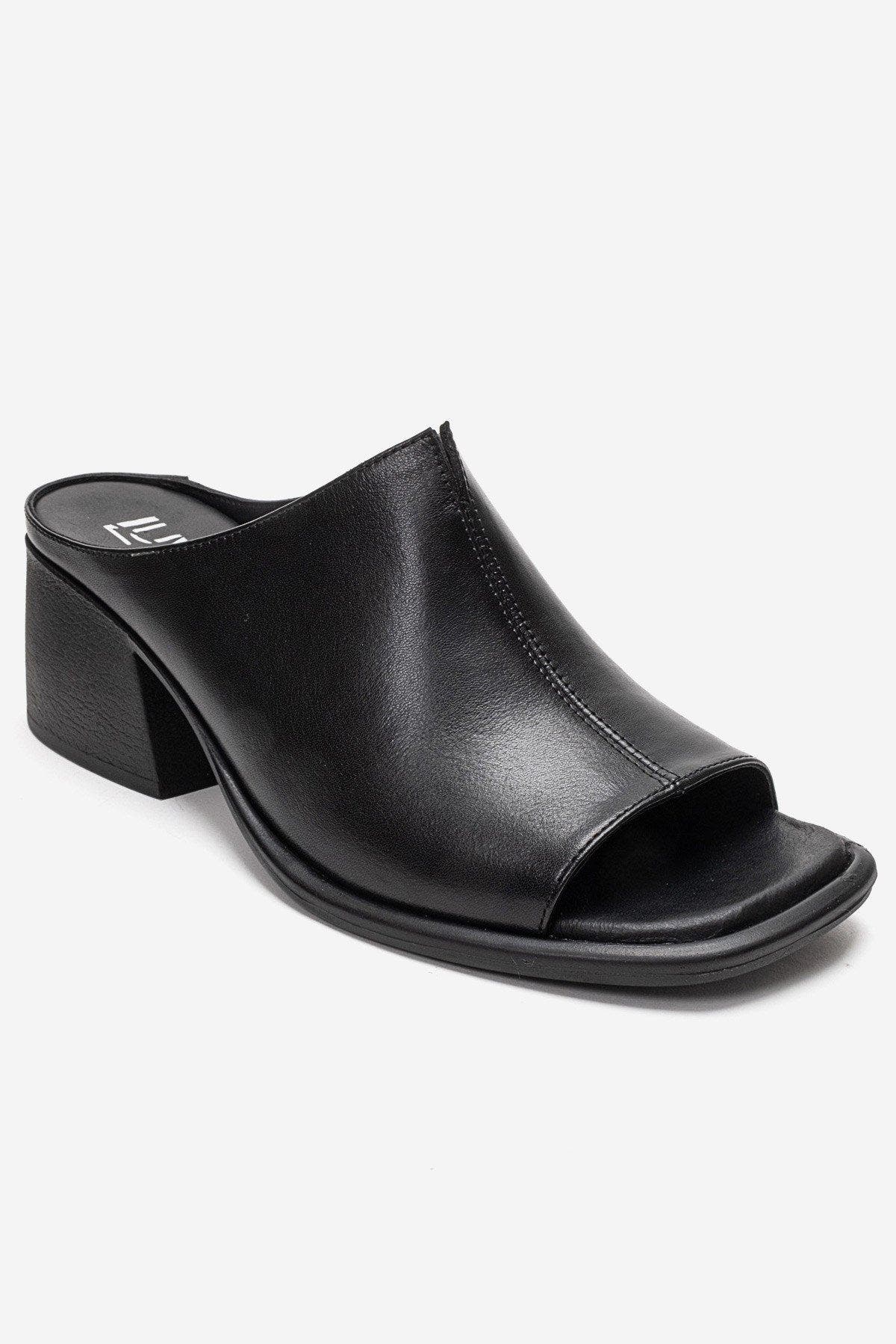 Forever & Always Shoes Sorex Leather Block Heel Sandal, Alternate, color, Black