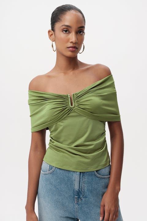 Artus Off Shoulder Metal Buckle Knit Blouse
