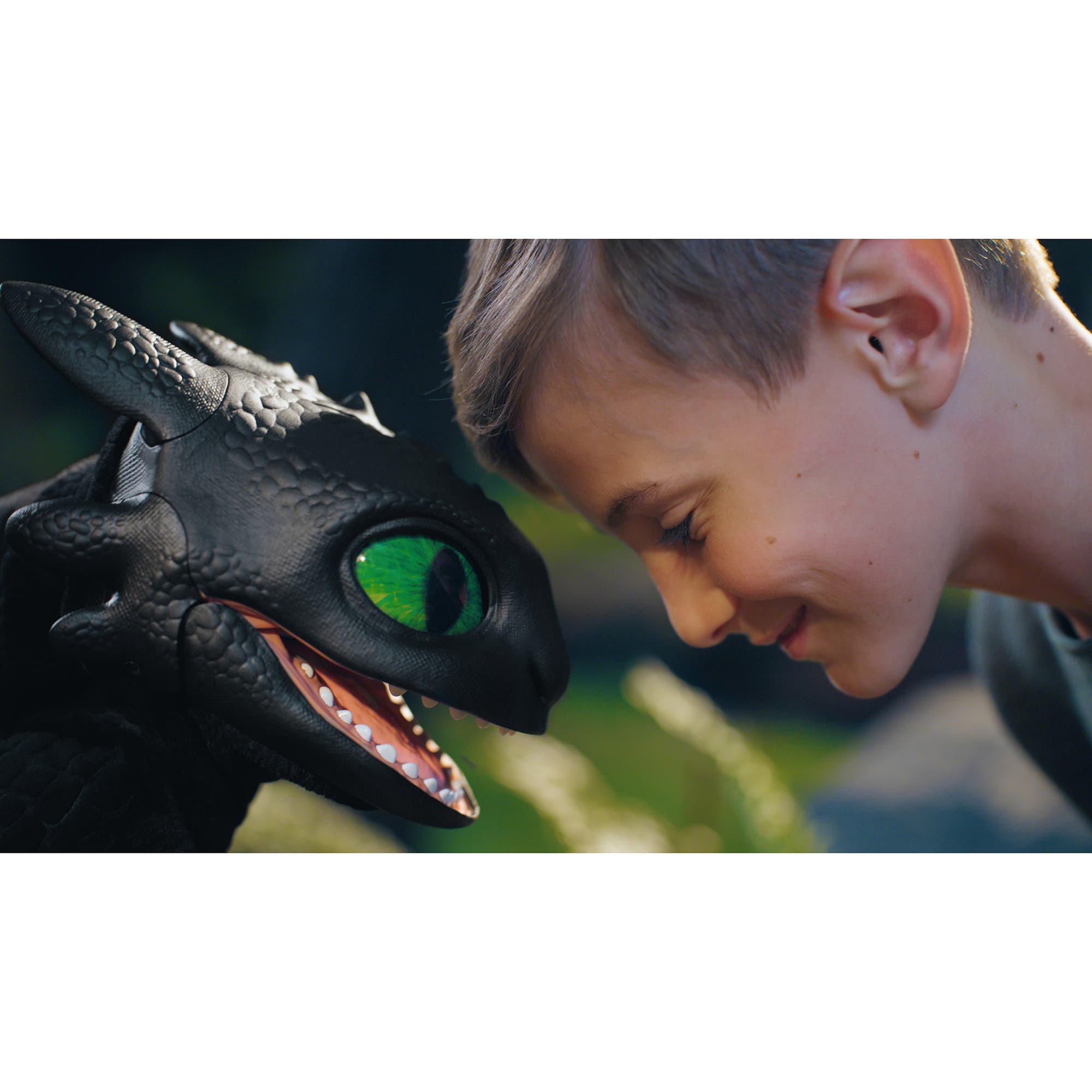 WOW! STUFF Toothless Puppetronic – Animatronic 25,5 Cm, Plus De 50 Sons/actions, Fumée, Plasma Violet, 1ère édition