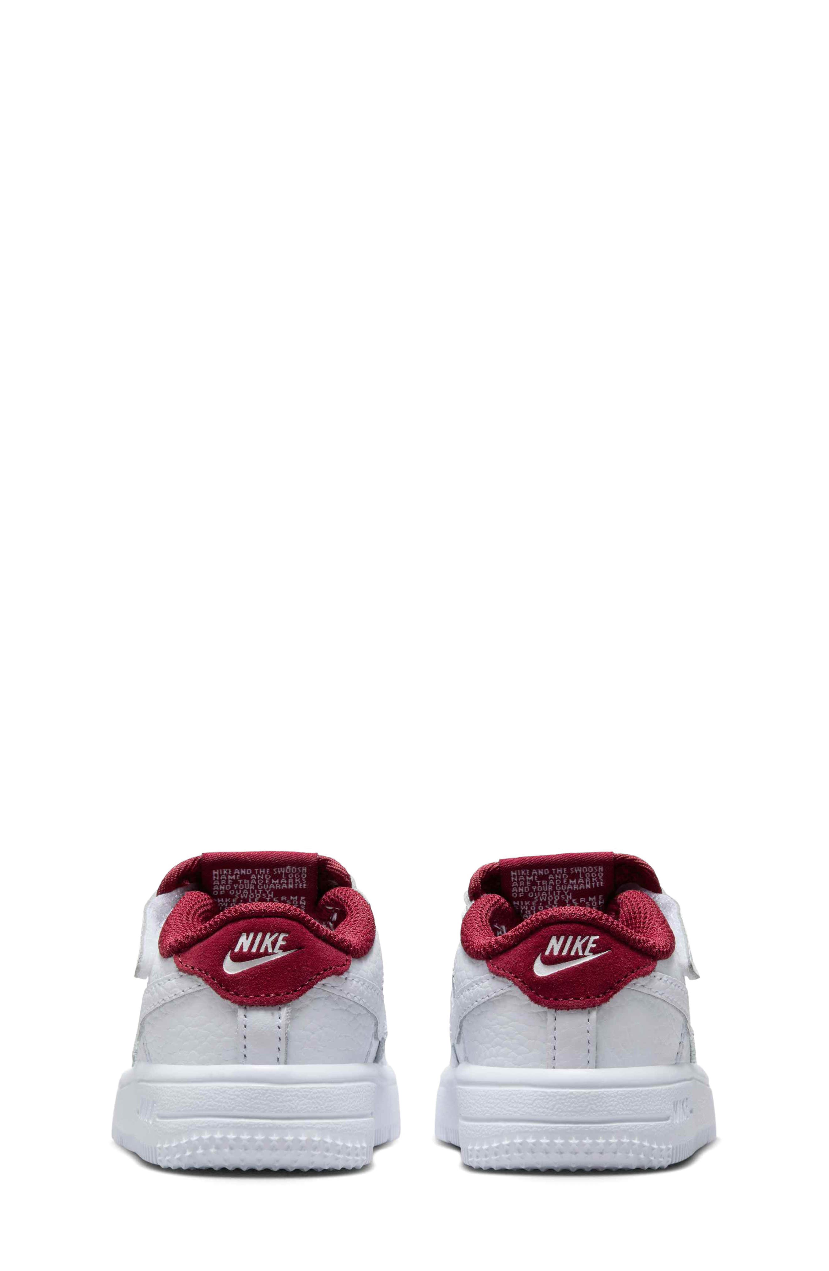 Nike Force 1 Low LV8 Basketball Sneaker, Alternate, color, 