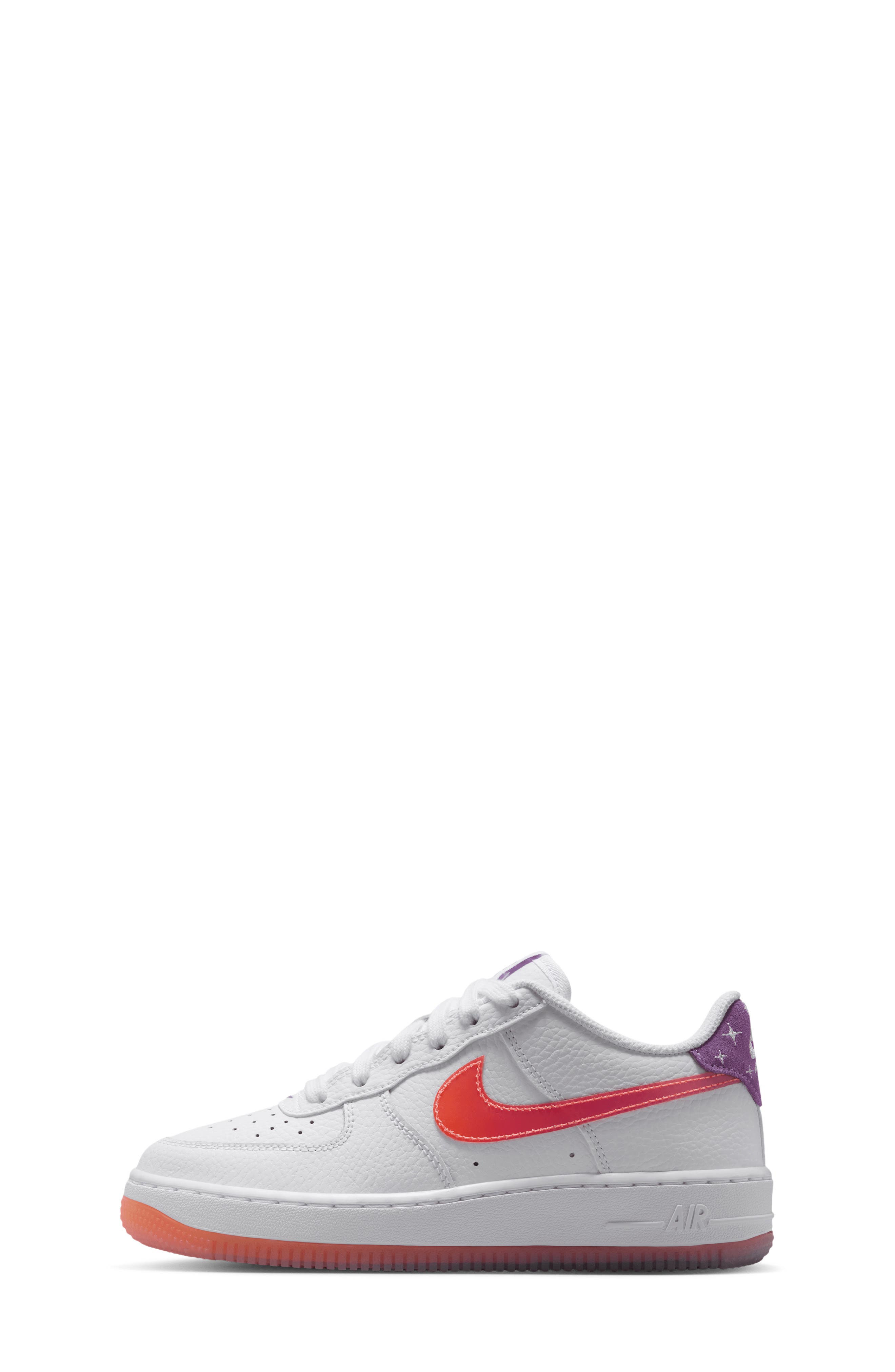 Nike Kids' Air Force 1 Basketball Sneaker, Alternate, color, 