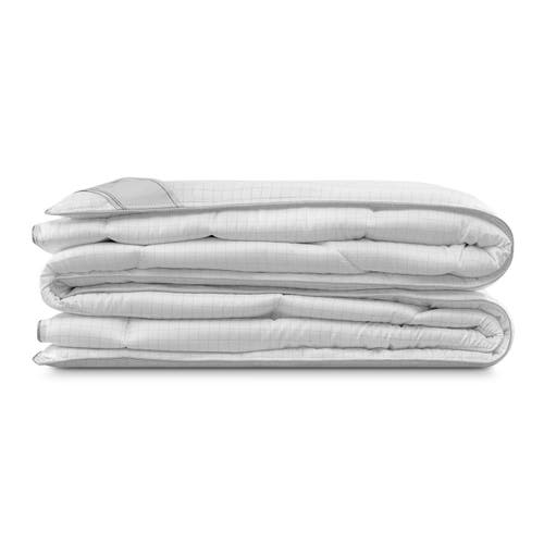 Togas Libra Comforter In White