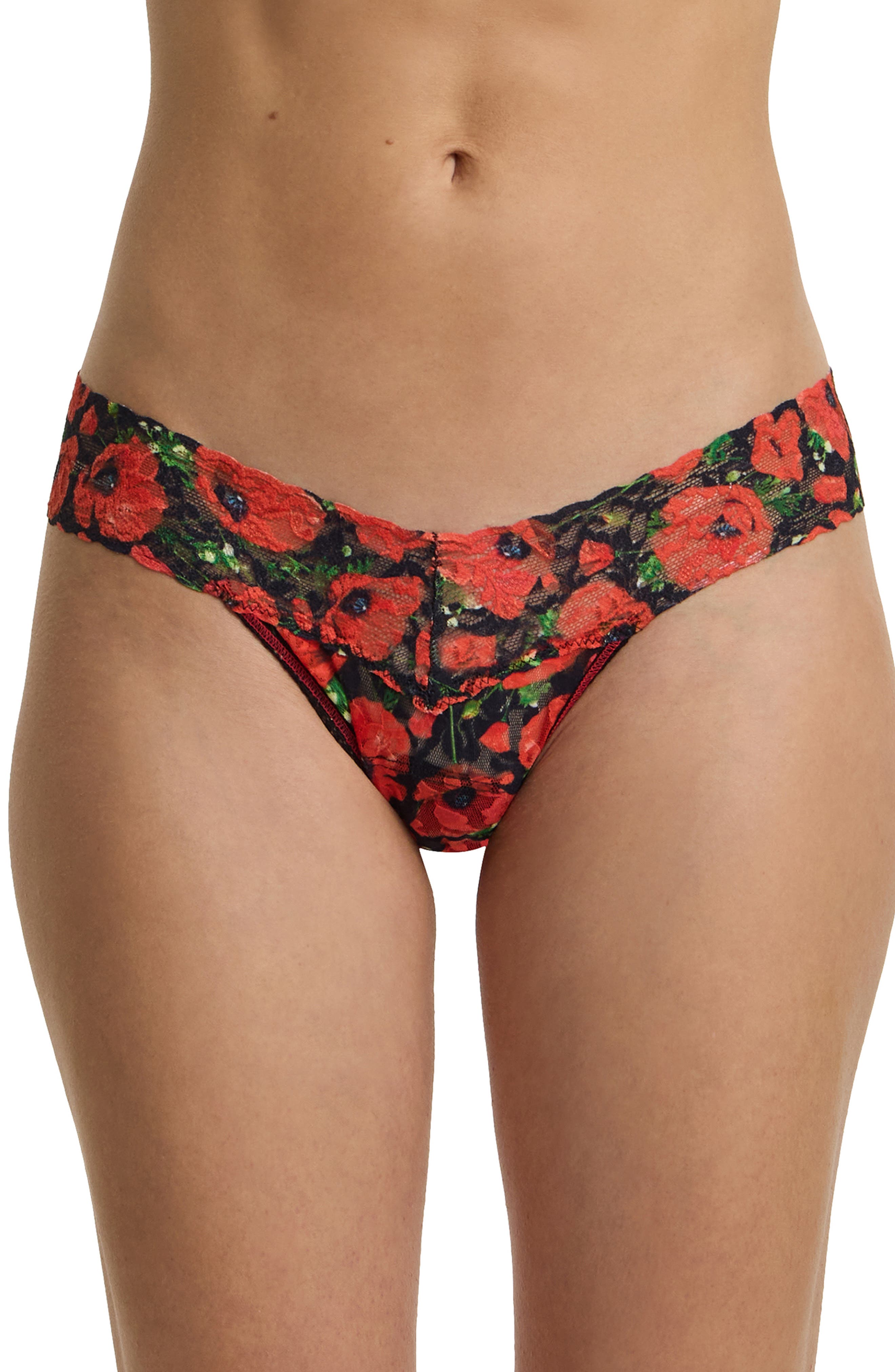 POPPY HOLIDAY