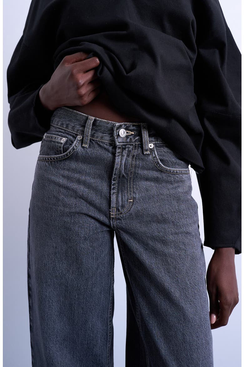 Cinch Low Rise Relaxed Jeans, Alternate, color, LIGHT GREY