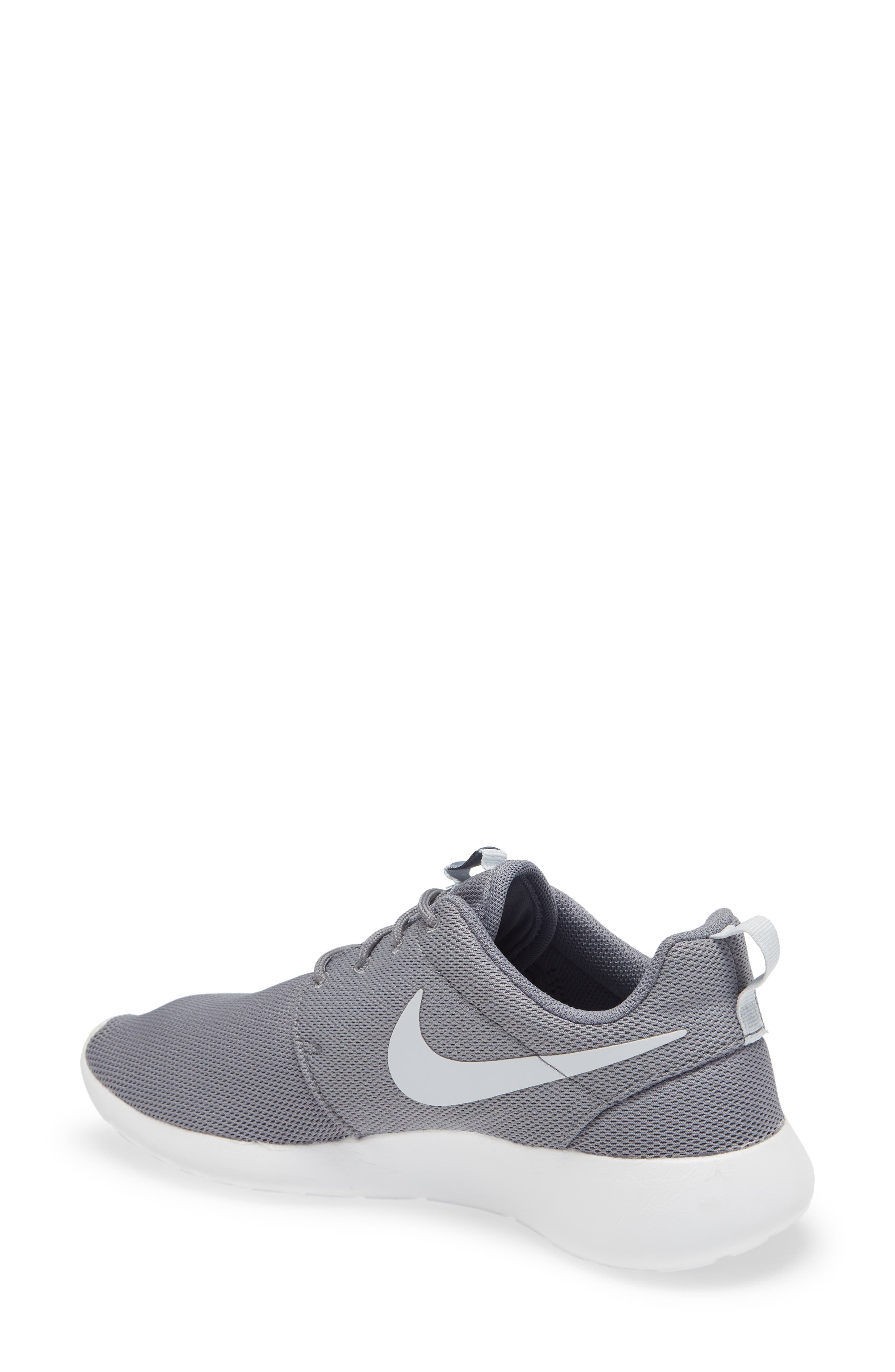 Nike 'Roshe One' Sneaker, Alternate, color, 